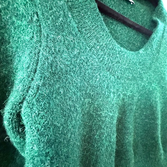 Zara Buckle Neck Choker Sweater – Size Small Crop - Picture 8 of 8